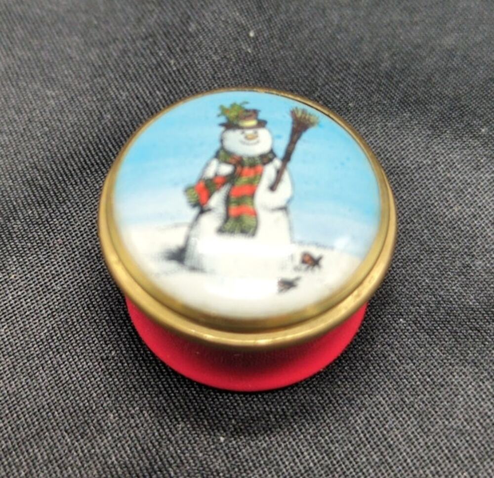 Halcyon Days Christmas Snowman Enamel Trinket Box Crimson Red Winter Scene